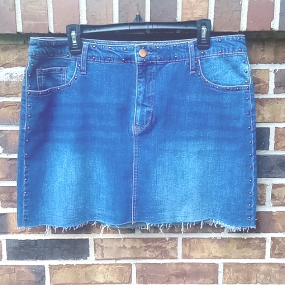 wild fable Dresses & Skirts - Wild Fable 16" Denim Mini Skirt